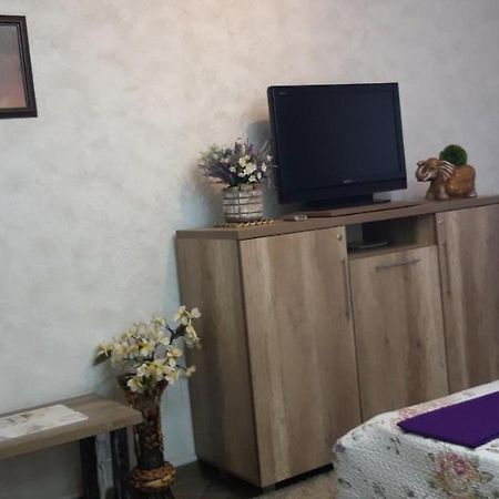 Apartment On Kamyanetskaya Street Khmelʼnytsʼkyy Εξωτερικό φωτογραφία