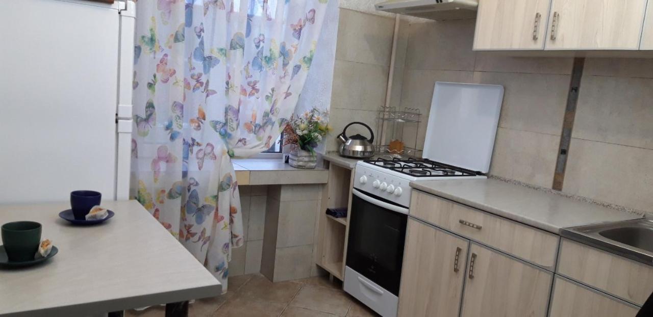 Apartment On Kamyanetskaya Street Khmelʼnytsʼkyy Εξωτερικό φωτογραφία